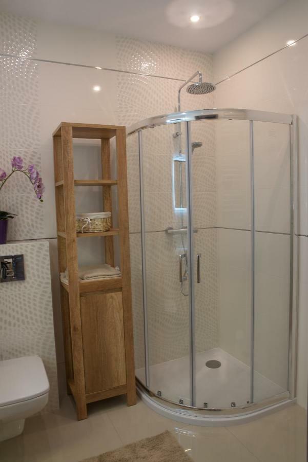 Apartament Pila Rowna Exteriör bild